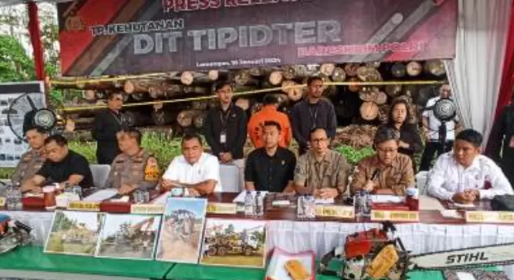 Dittipidter Bareskrim Polri Bongkar Kasus illegal Logging di Kalimantan Tengah