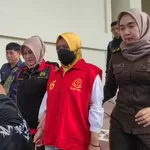 Sekdes Jalani Sidang Perdana di Pengadilan Tipikor Surabaya, PH Tolak Eksepsi dan Minta Pembuktian di Sidang Lanjutan