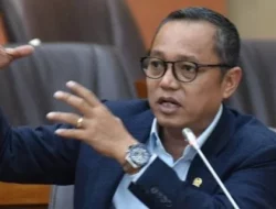 Lakukan Reshuffle Kabinet, PDIP Endus Politik Jokowi Guna Mengamankan Dinasti